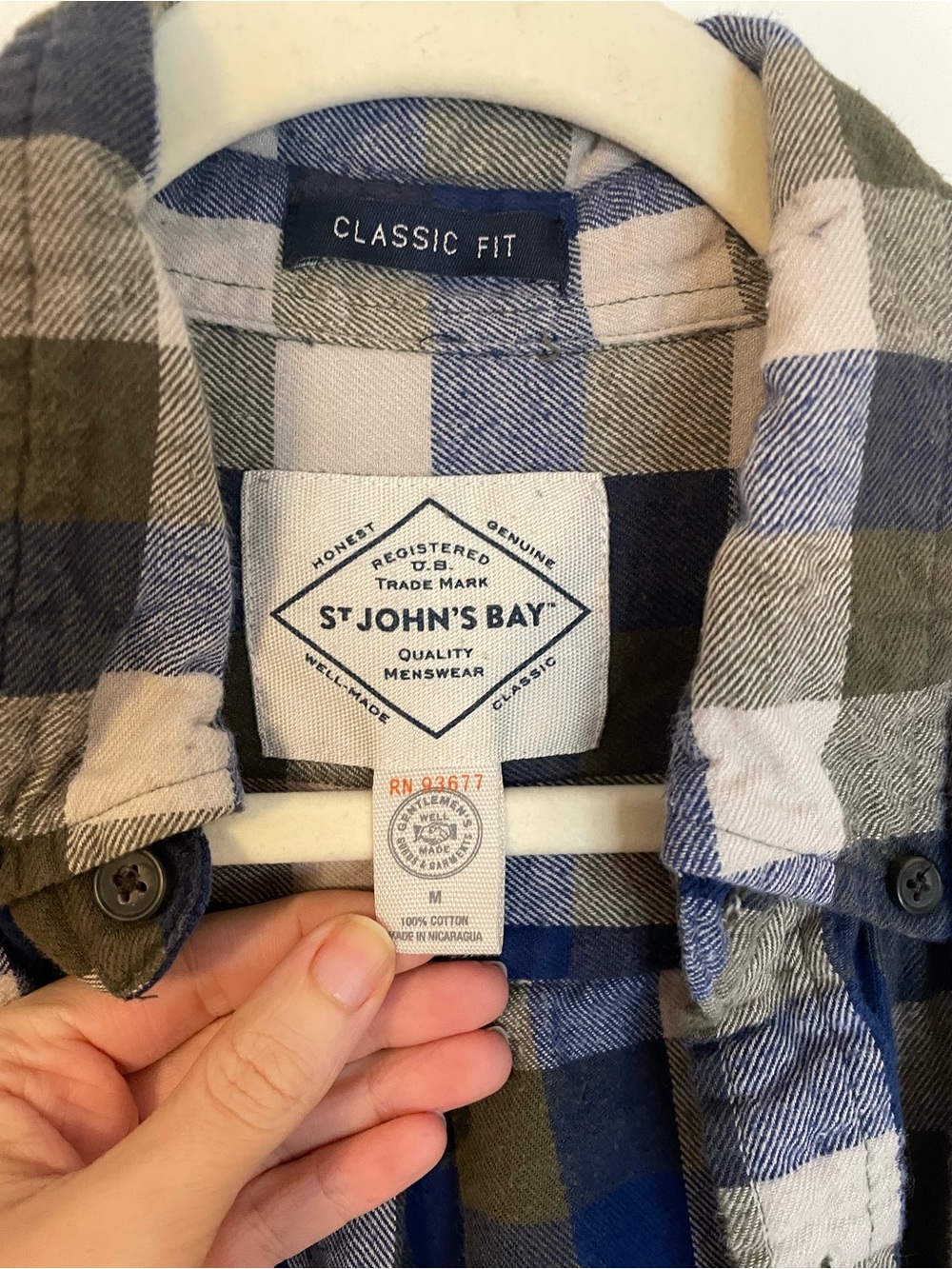 Green and blue checkered casual button down size medium St John’s Bay - Picture 2 of 3